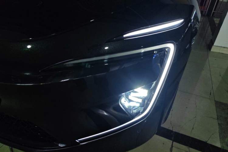 Used Avatr 12 2025 Ultra Extended-Range Edition Left Front Headlight