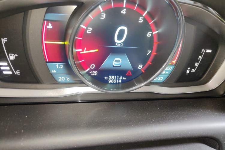 Used Volvo XC60 2014 Restyled T5 Zhiya Edition Odometer Close Up