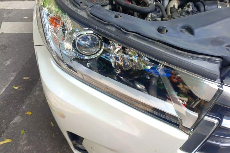 Used Toyota Highlander 2018 2.0T Four-Wheel Drive Prestige Version 7 Seats China VI Standard
