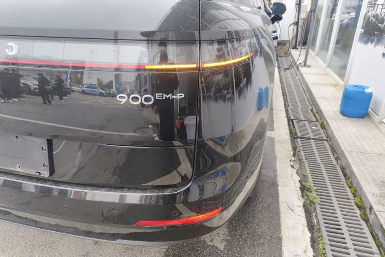 Used Lynk & Co 900 2025 2.0T Ultra
