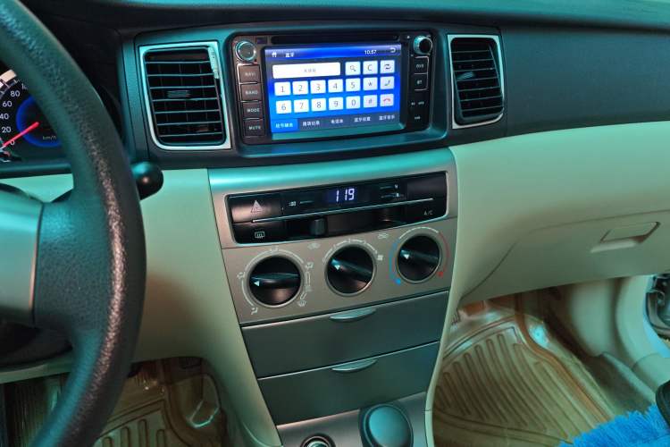 Used Toyota Corolla EX 2013 1.6L Automatic Luxury Edition
