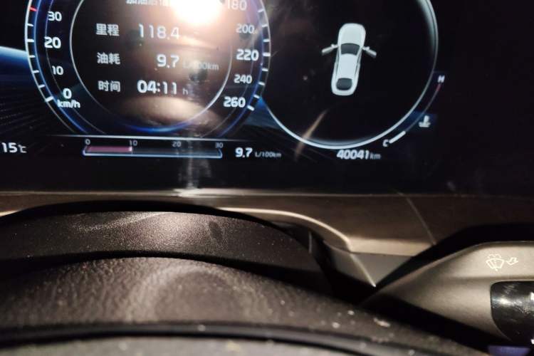 Used Kia K5 2020 380T GT-Line Prestige Tech Edition Odometer Close Up