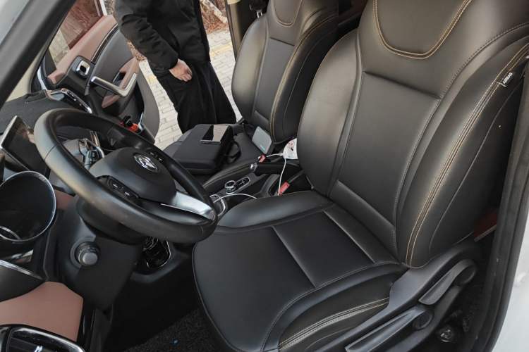 Used Dongfeng Aeolus AX4 2017 1.6L DCT Trendy Style
