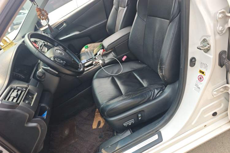 Used Toyota Camry 2015 Junrui 2.5S Activa Navigation Edition Left Front Seat