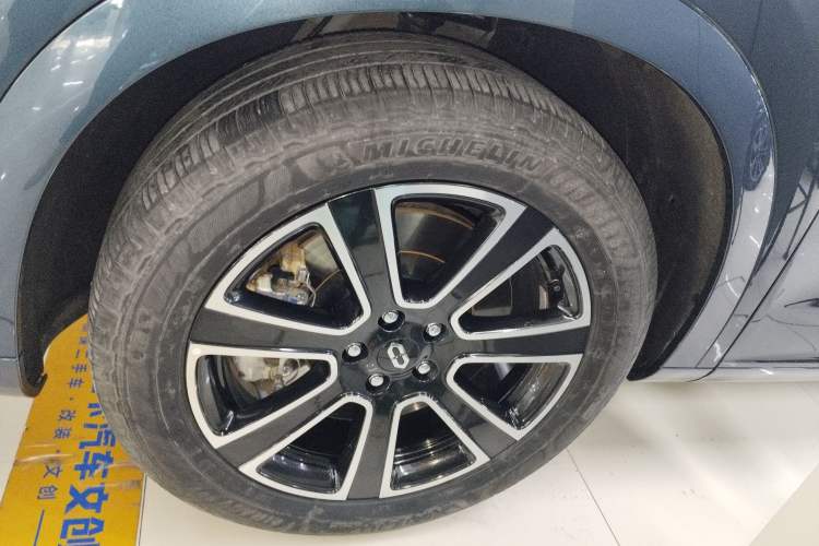 Used Hima AITO M7 2024 1.5T Intelligent Drive 4WD Ultra Version 5 Seats
