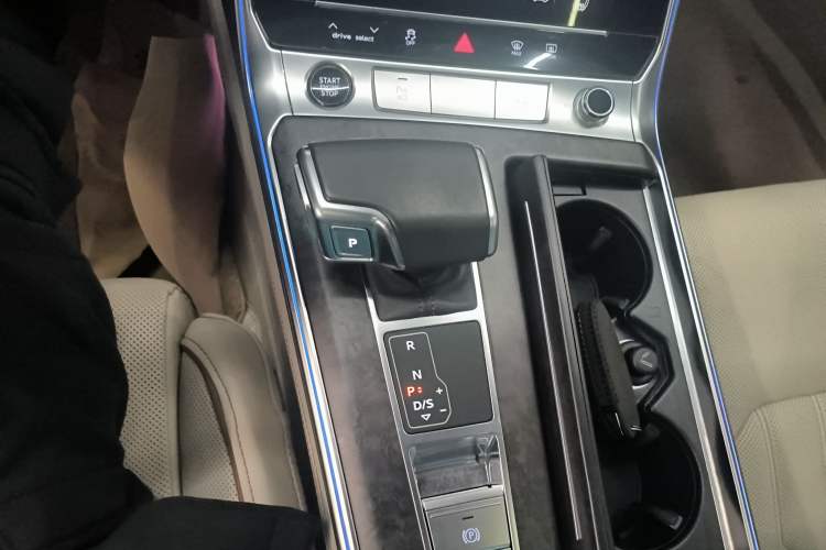 Used Audi A6L 2022 55 TFSI quattro Prestige Elegant Edition Gear Lever