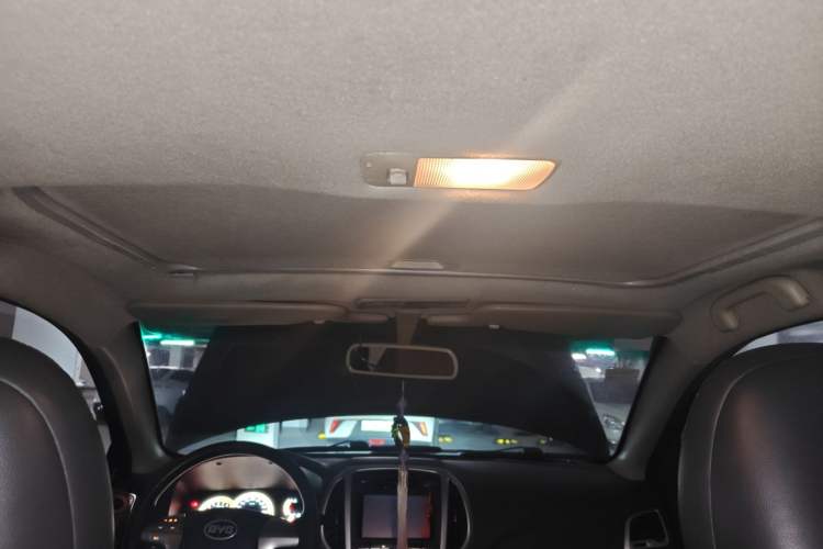 Used BYD F3 2015 Energy-Saving Edition 1.5L Manual Luxury Model
