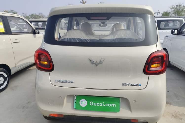 Used Wuling Hongguang MINIEV 2025 Four-Door Version Advanced Edition
