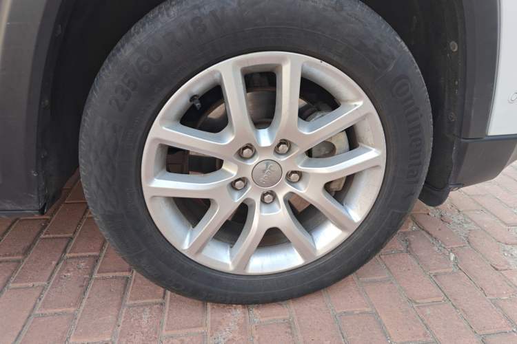 Used Jeep Commander 2018 2.0T Two-Wheel Drive Enjoy Edition China V