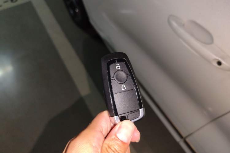 Used Ford Escape New Energy 2021 PHEV model Vehicle Key