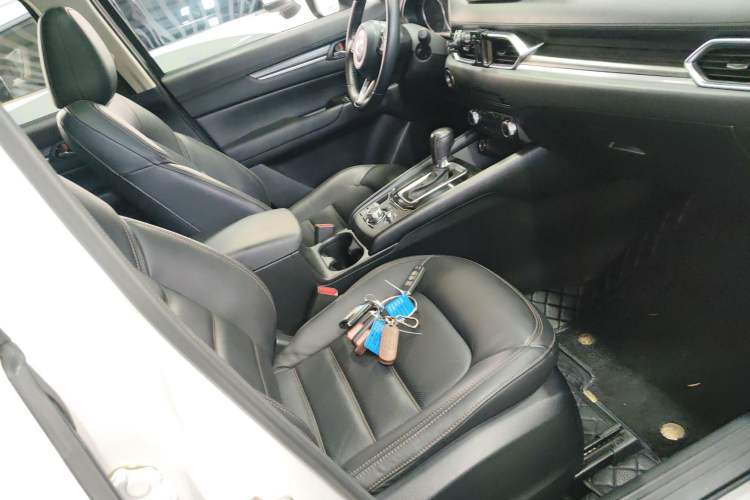 Used Mazda CX-5 2020 Revised Version 2.0L Automatic Two-Wheel Drive ZhiZun Trim