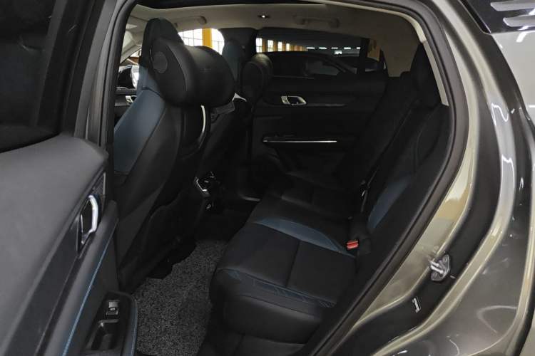 Used Lynk & Co 05 2022 2.0T Two-Wheel Drive Shine Halo