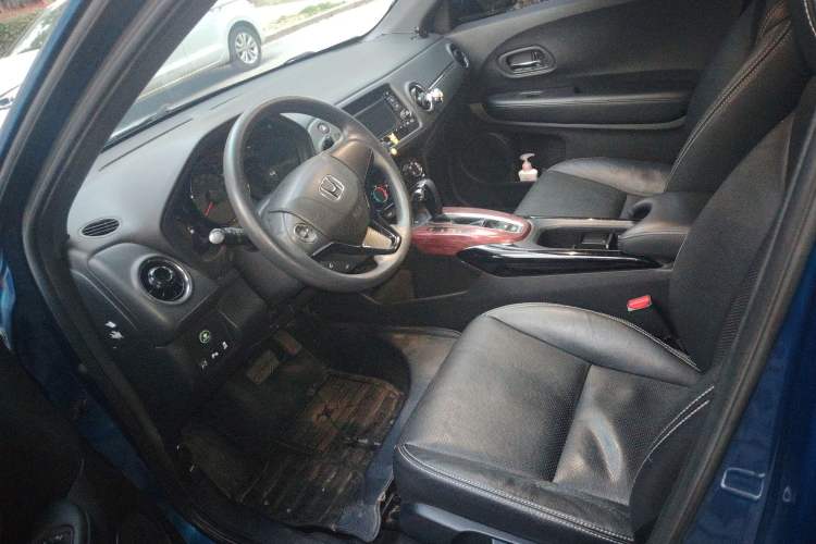 Used Honda XR-V 2015 1.8L EXi CVT Comfort Version
