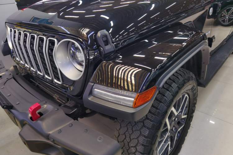 Used Jeep Wrangler 2024 2.0T Sahara Four-Door Edition