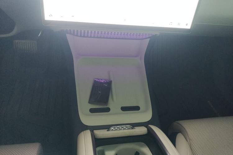 Used Zeekr 007 2024 Four-Wheel Drive Version 75 kWh
