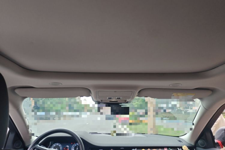 Used Land Rover Range Evoque New Energy 2023 Aurora L P300e Plug-in Hybrid Electric Version Headliner