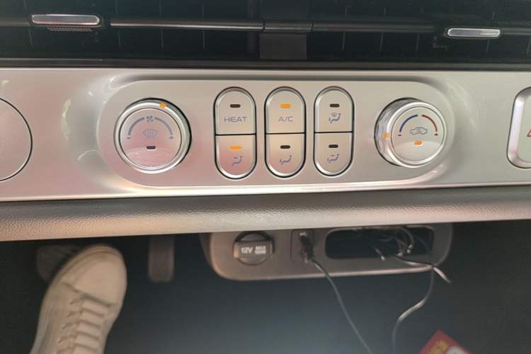 Used CHANGAN NEVO Lumin 2022 210km Sweet Edition
