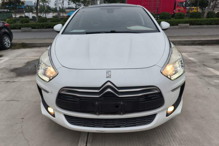 Used DS 5 2013 1.6T Elegant Edition THP160