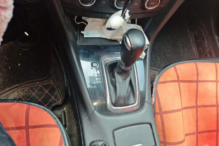 Used Mazda Atenza 2015 2.0L Blue Sky Fashion Edition