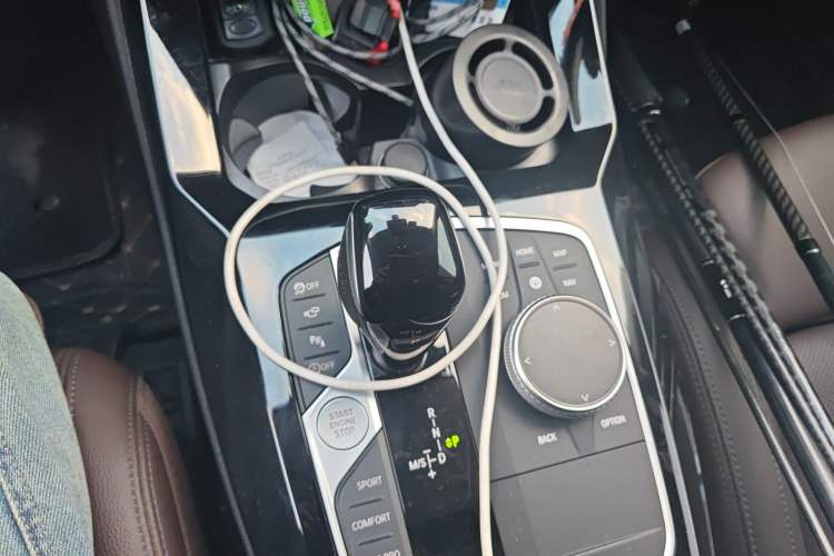 Used BMW X3 2022 Facelift xDrive30i Luxury Edition M Night Edition Package Gear Lever