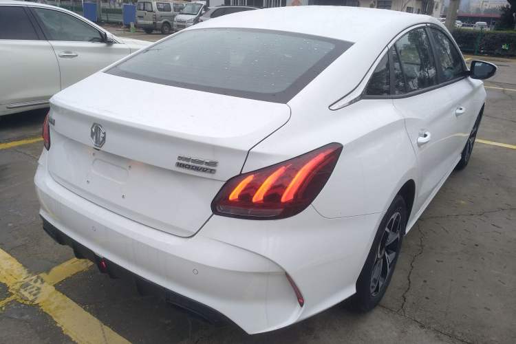 Used MG 5 2023 180 DVVT Manual Fashion Edition