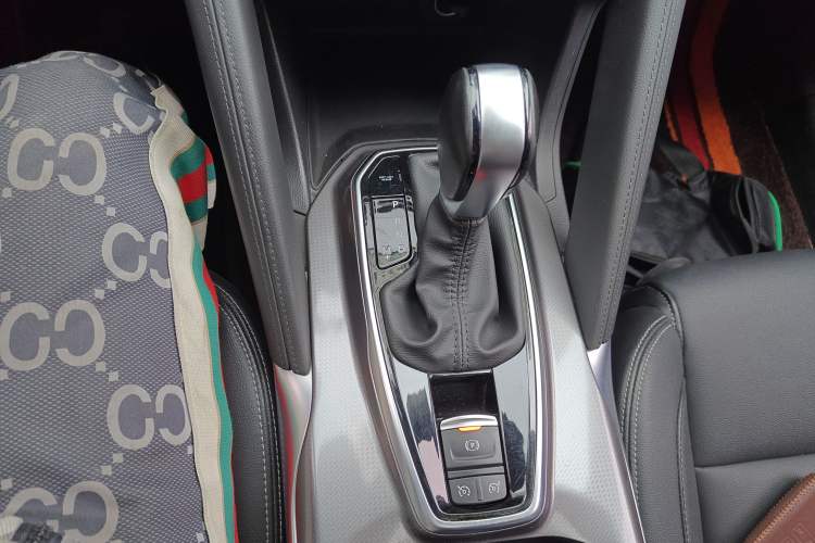 Used Renault Koleos 2018 2.0L Two-Wheel-Drive Luxury Edition
