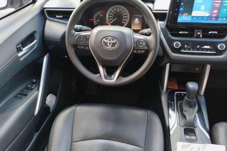 Used Toyota Corolla Cross 2022 2.0L Luxury Edition
