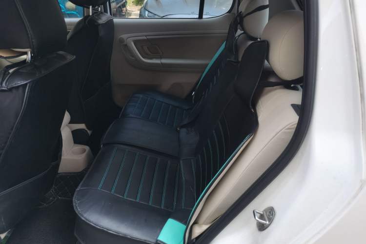 Used Skoda Fabia 2014 1.4L Automatic Crystal Edition
