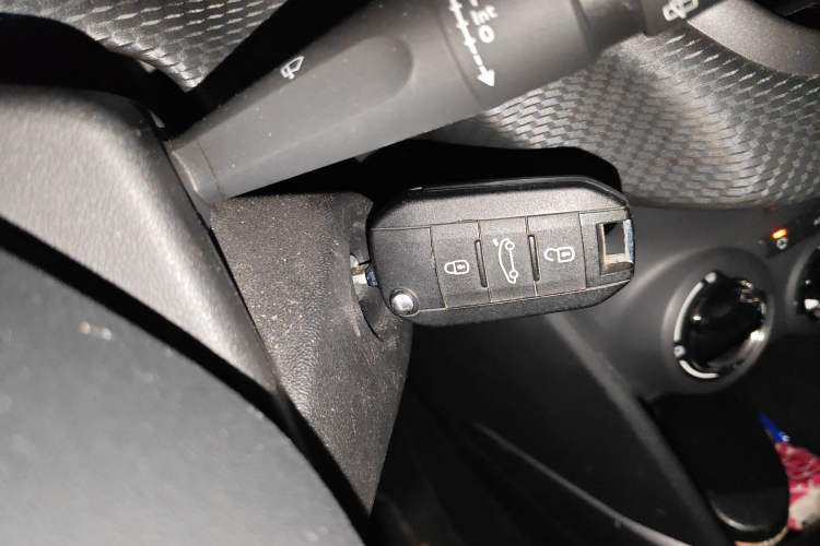 Used Peugeot 2008 2014 1.6L Automatic Trend Edition
