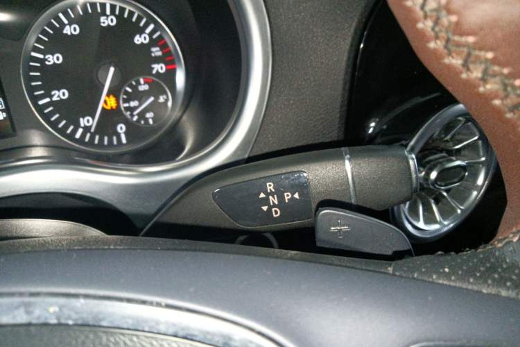 Used Mercedes-Benz Vito 2016 2.0T Elite Edition
