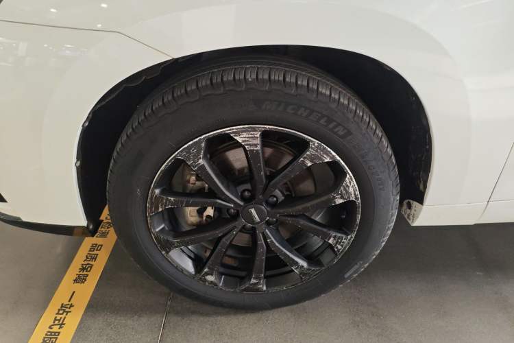 Used Wey VV7 2020 2.0T Ultra-Luxury Version Left Front Wheel Hub