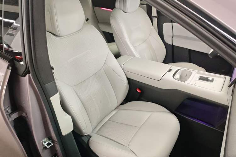 Used XPeng G6 2025 625 Long-Range Max Flagship Edition
