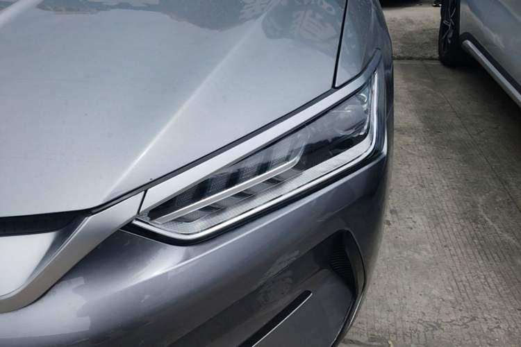 Used BYD Qin PLUS 2021 EV 500KM Luxury Model
