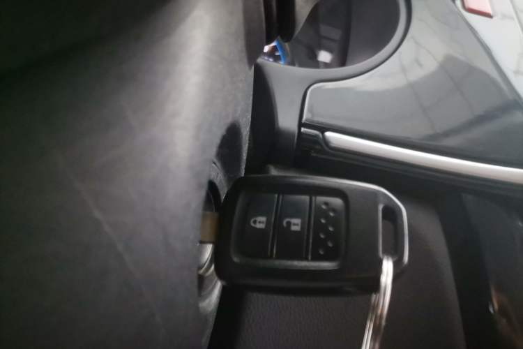 Used Honda Gienia 2017 1.5L CVT Comfort Version
