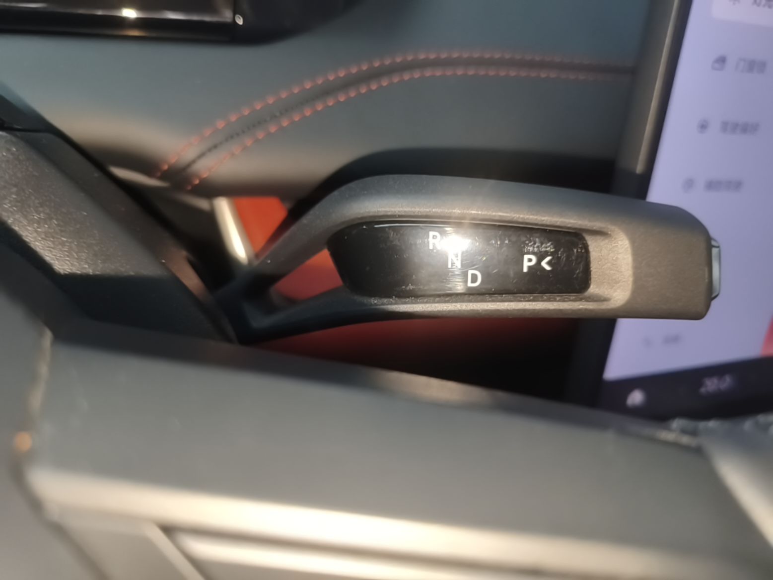 Xiaomi Auto SU7 2024 Rear-Drive Long-Range Intelligent Driving Version — снимка 16