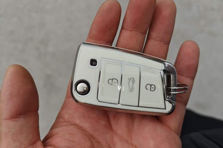 Used Volkswagen Tayron 2024 300TSI Two-Wheel-Drive Luxury Plus Advanced Version Vehicle Key