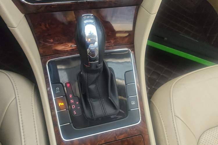 Used Volkswagen Passat 2011 1.8TSI DSG Prestige Edition
