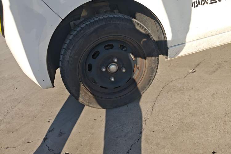 Used Neomor D01 2023 Van Standard Version