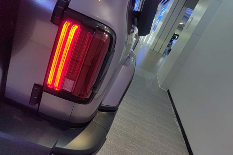 Used Tank 300 2021 City Edition 2.0T—Truly Stylish
