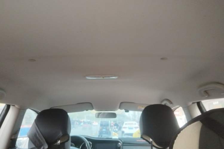 Used Venucia T70 2018 1.6L Manual Enjoyment Edition Headliner