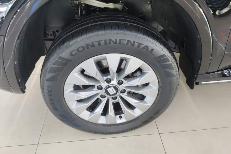 Used Tank 500 New Energy 2024 Hi4-T Left Front Wheel Hub