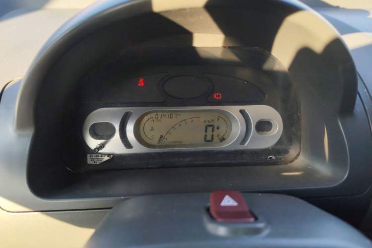 Used Dongfeng Xiaokang C32 2019 1.5L Base Version China VI Standard DK15
