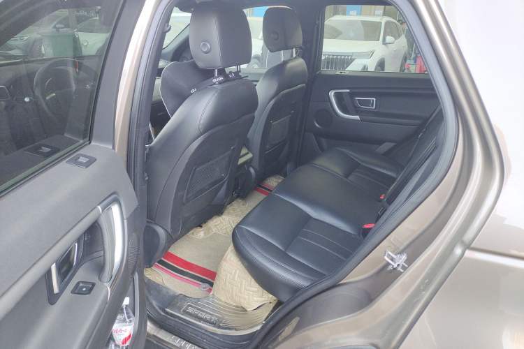 Used Land Rover Discovery Sport 2017 2.0T Cool Black Limited Edition