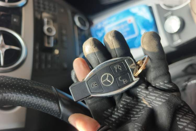 Used Mercedes-Benz GLK-Class 2015 GLK 300 4MATIC Fashion Edition Ultimate Version