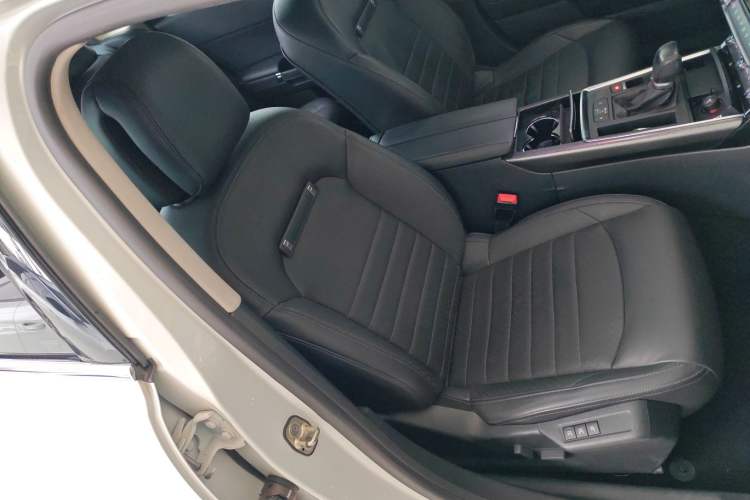 Used Citroen C6 2017 380THP Prestige Model