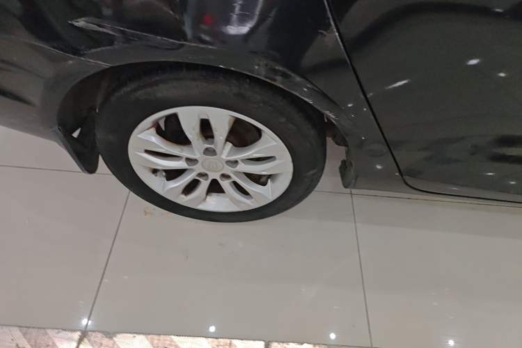 Used Geely Auto Emgrand 2015 Sedan 1.5L Manual - Top Trim Level
