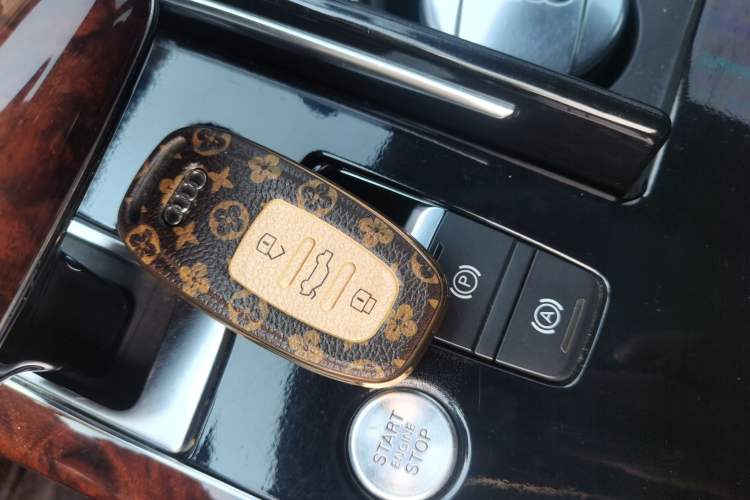 Used Audi A8 2012 A8L 45 TFSI quattro Luxury Model