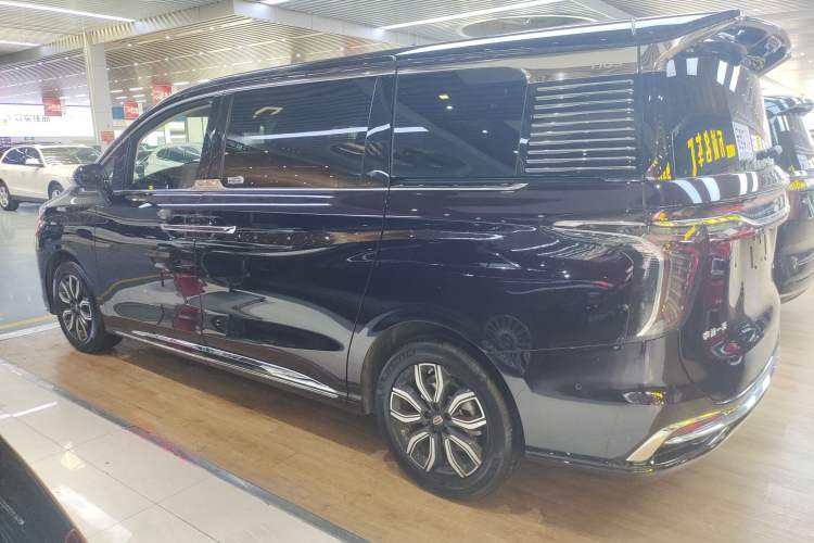 Used Hongqi HQ9 2023 2.0T Smart Connect Flagship Edition
