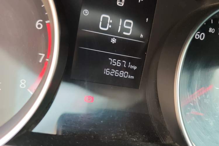 Used Volkswagen Golf 2014 1.6L Automatic Fashion Model
