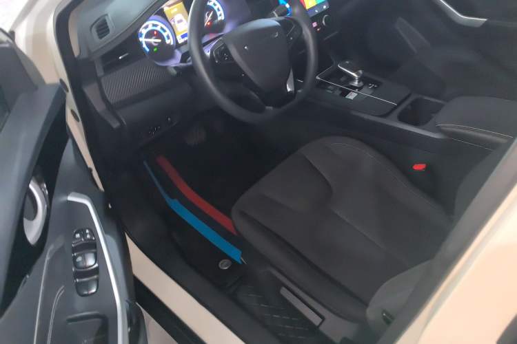 Used Venucia D60EV 2023 PLUS Comfort Edition SI Model+
